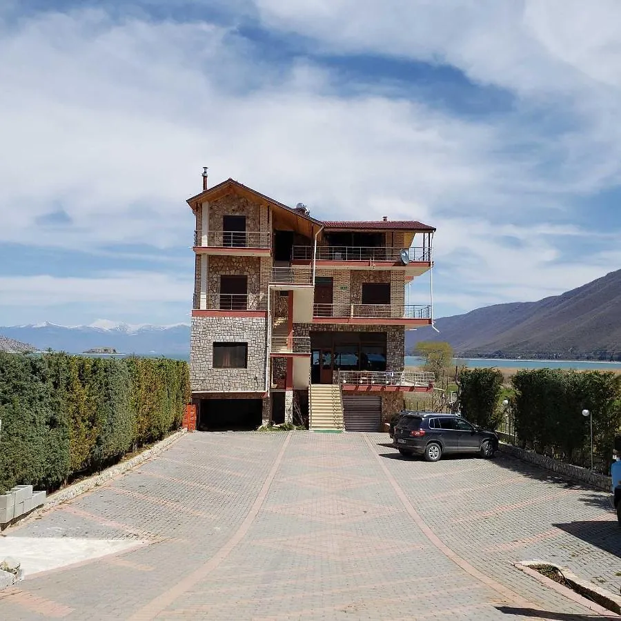 Hotel Restaurant Aleksander Korce 3*,  Albania